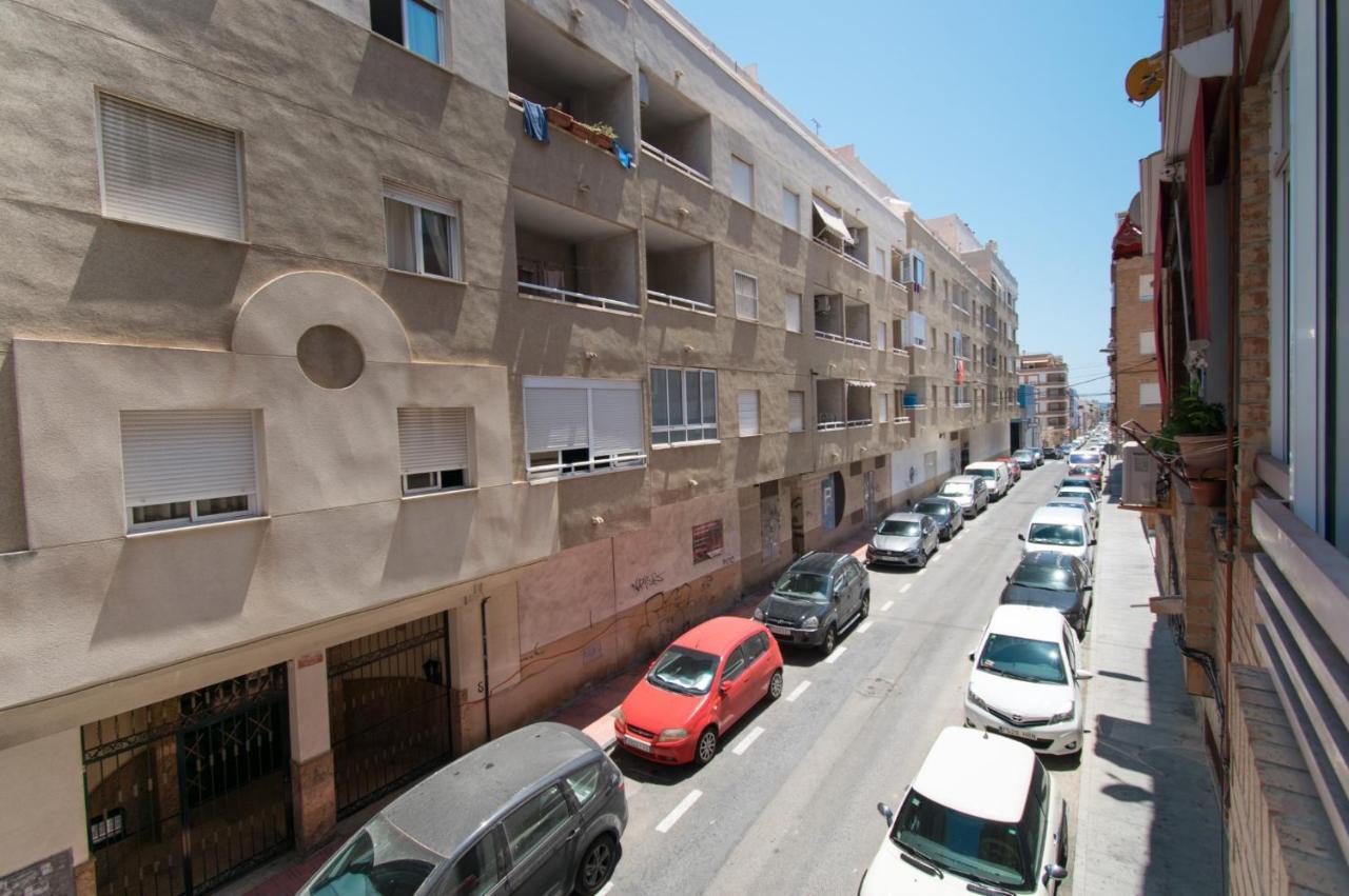 016 Happiness Apartment - Alicante Holiday 托雷维耶哈 外观 照片