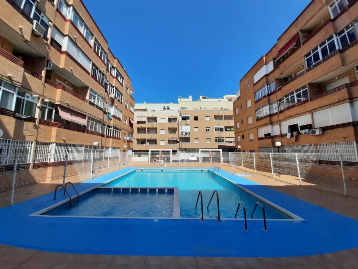 016 Happiness Apartment - Alicante Holiday 托雷维耶哈 外观 照片